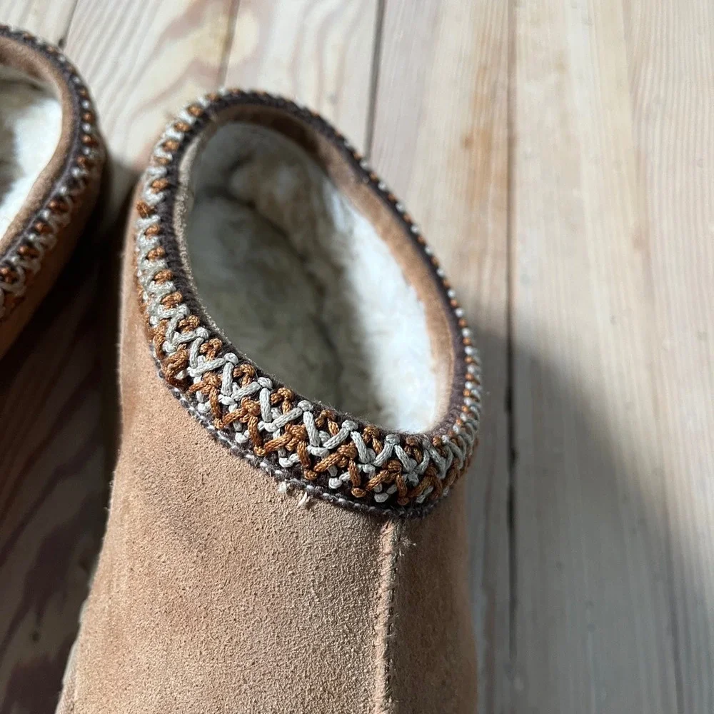 UGG Tasman Slipper Youth 5 Chestnut Brown Suede Sheepskin winter slipon Braid